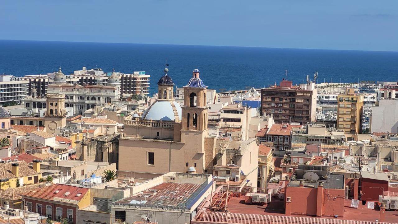 Corazon De Alicante Con Vistas Al Mar Y Al Castillo Экстерьер фото